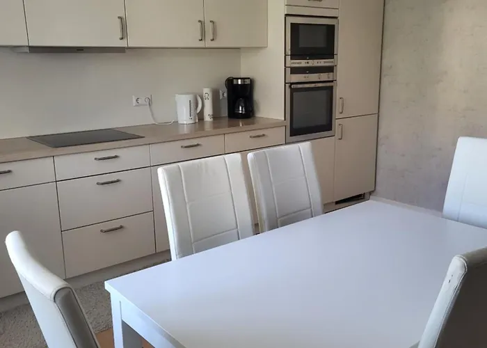 Monteurzimmer Und Mendig